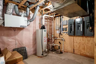 2009 Rose Creek Boulevard S, Fargo, ND 58104 - Photo 45