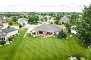 2009 Rose Creek Blvd S, Fargo, ND 58104 - Photo 57