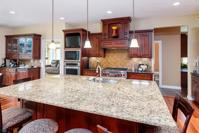 2009 Rose Creek Boulevard S, Fargo, ND 58104 - Photo 11