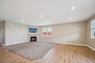 19258 Hunters Pl, Rogers, MN 55374 - Photo 9