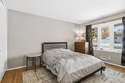 8206 Hemingway Avenue S, Cottage Grove, MN 55016 - Photo 11