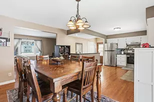 8206 Hemingway Ave S, Cottage Grove, MN 55016 - Photo 9