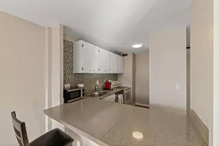 19 S 1st St, Minneapolis, MN 55401 - Photo 9