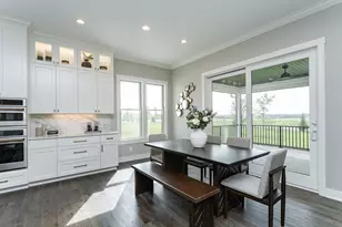 2764 Scenic Point Dr SW, Rochester, MN 55902 - Photo 5