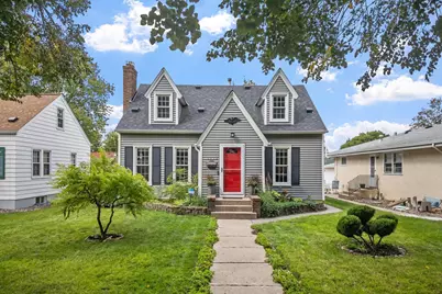 3929 Regent Avenue N, Robbinsdale, MN 55422 - Photo 1