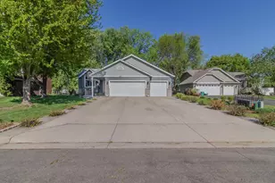 609 Corrine Creek, Sartell, MN 56377 - Photo 3