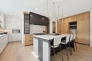 705 Ensconced Wy, Chaska, MN 55318 - Photo 35