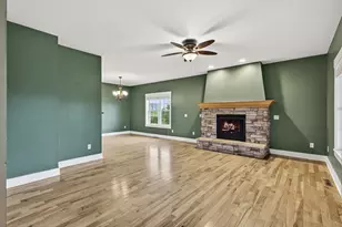 1318 146th Ave, New Richmond, WI 54017 - Photo 3