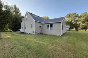228 S Haven St, Appleton, MN 56208 - Photo 9