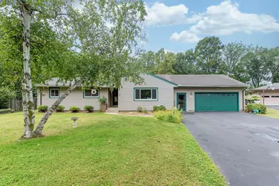 237 W Skyline Court, Mankato, MN 56001 - Photo 1