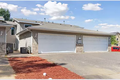 38632 Oakview Avenue, North Branch, MN 55056 - Photo 1