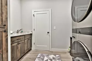 31740 Madison Rd, Lindstrom, MN 55045 - Photo 15