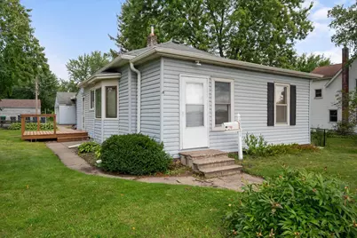 2521 12th Avenue E, North Saint Paul, MN 55109 - Photo 1