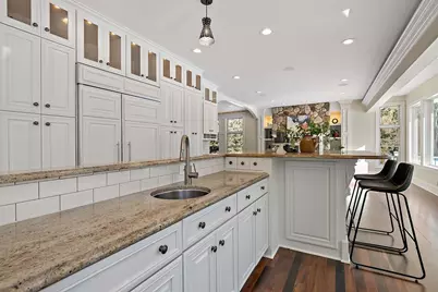 2101 Timberwood Drive, Chanhassen, MN 55317 - Photo 37