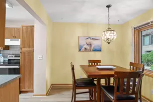 55 River Woods Ln, Burnsville, MN 55337 - Photo 9