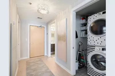 740 Portland Avenue #907, Minneapolis, MN 55415 - Photo 19