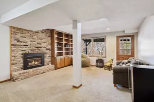 1701 Oakland Rd, Minnetonka, MN 55305 - Photo 19