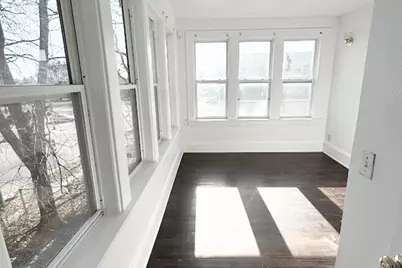 617 Morgan Avenue N, Minneapolis, MN 55411 - Photo 9