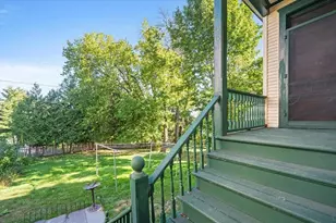 1616 E 1st St, Duluth, MN 55812 - Photo 41