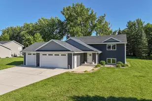 2580 Lois Ln SE, Alexandria, MN 56308 - Photo 1