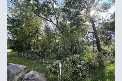 1634 River Shore Drive, Hastings, MN 55033 - Photo 11