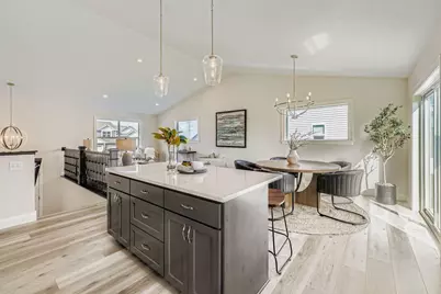 2886 Trinity Drive, Shakopee, MN 55379 - Photo 3