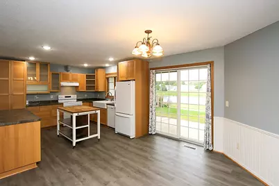 316 20th Street W, Glencoe, MN 55336 - Photo 11