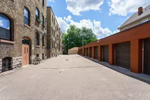 63 Avon Street S, Saint Paul, MN 55105 - Photo 23