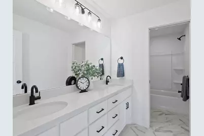 3779 Knightsbridge Lane N, Lake Elmo, MN 55042 - Photo 17