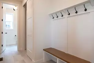 3627 Knightsbridge Trl N, Lake Elmo, MN 55042 - Photo 9