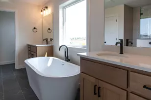 3627 Knightsbridge Trl N, Lake Elmo, MN 55042 - Photo 19