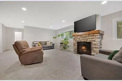 4787 Otter Lake Road, White Bear Lake, MN 55110 - Photo 21