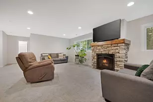 4787 Otter Lake Rd, White Bear Lake, MN 55110 - Photo 21