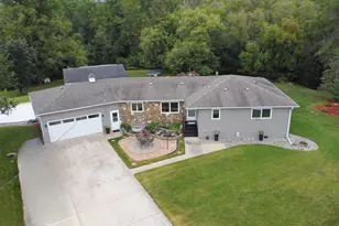 1227 Riverside Dr, Detroit Lakes, MN 56501 - Photo 53