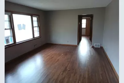 5107 Winchester Lane, Brooklyn Center, MN 55429 - Photo 5