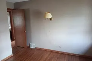 5107 Winchester Ln, Brooklyn Center, MN 55429 - Photo 3