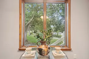 2550 Moundsview Dr, Mounds View, MN 55112 - Photo 9