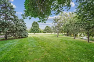 2550 Moundsview Dr, Mounds View, MN 55112 - Photo 23