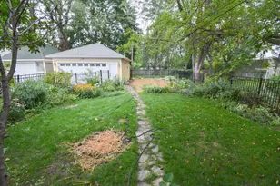 915 E Center St, Rochester, MN 55904 - Photo 5
