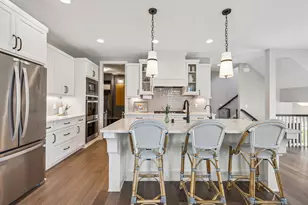 5155 Zircon Ln N, Plymouth, MN 55446 - Photo 7