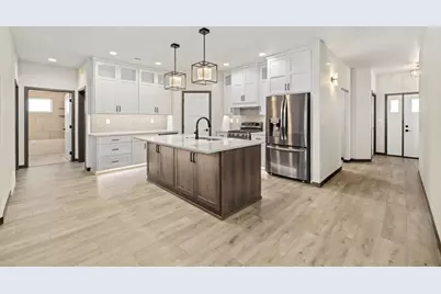 3165 66th Avenue S, Fargo, ND 58104 - Photo 3