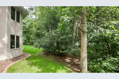 1351 Brentwood Terrace, Eau Claire, WI 54703 - Photo 35