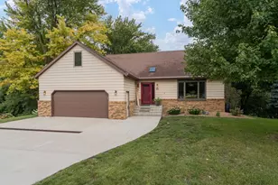 20 Caroletta Ct, Mankato, MN 56001 - Photo 1