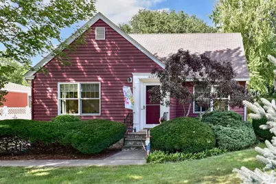 1638 Gilmore Avenue, Winona, MN 55987 - Photo 1