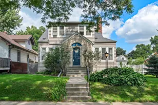 841 Sherwood Ave, Saint Paul, MN 55106 - Photo 1