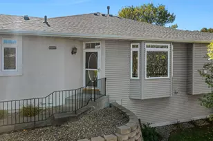 8867 Preserve Pl, Savage, MN 55378 - Photo 3