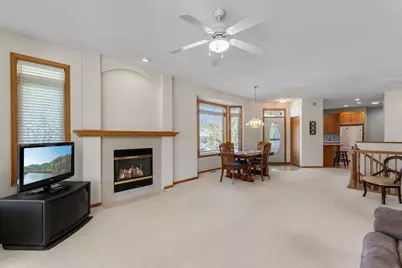 8867 Preserve Place, Savage, MN 55378 - Photo 5