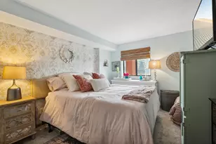 78 10th Street E, Saint Paul, MN 55101 - Photo 25