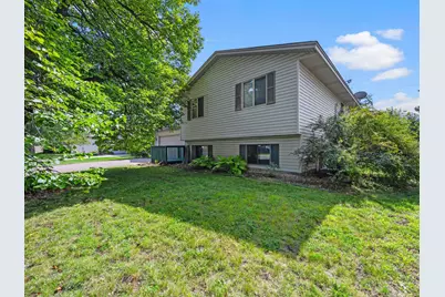 10955 97th Place N, Maple Grove, MN 55369 - Photo 1