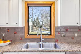 585 High Ridge Cir, Mendota Heights, MN 55118 - Photo 25